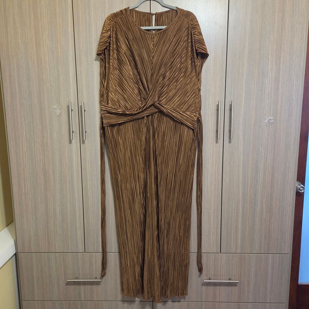 Elegant Brown Dress